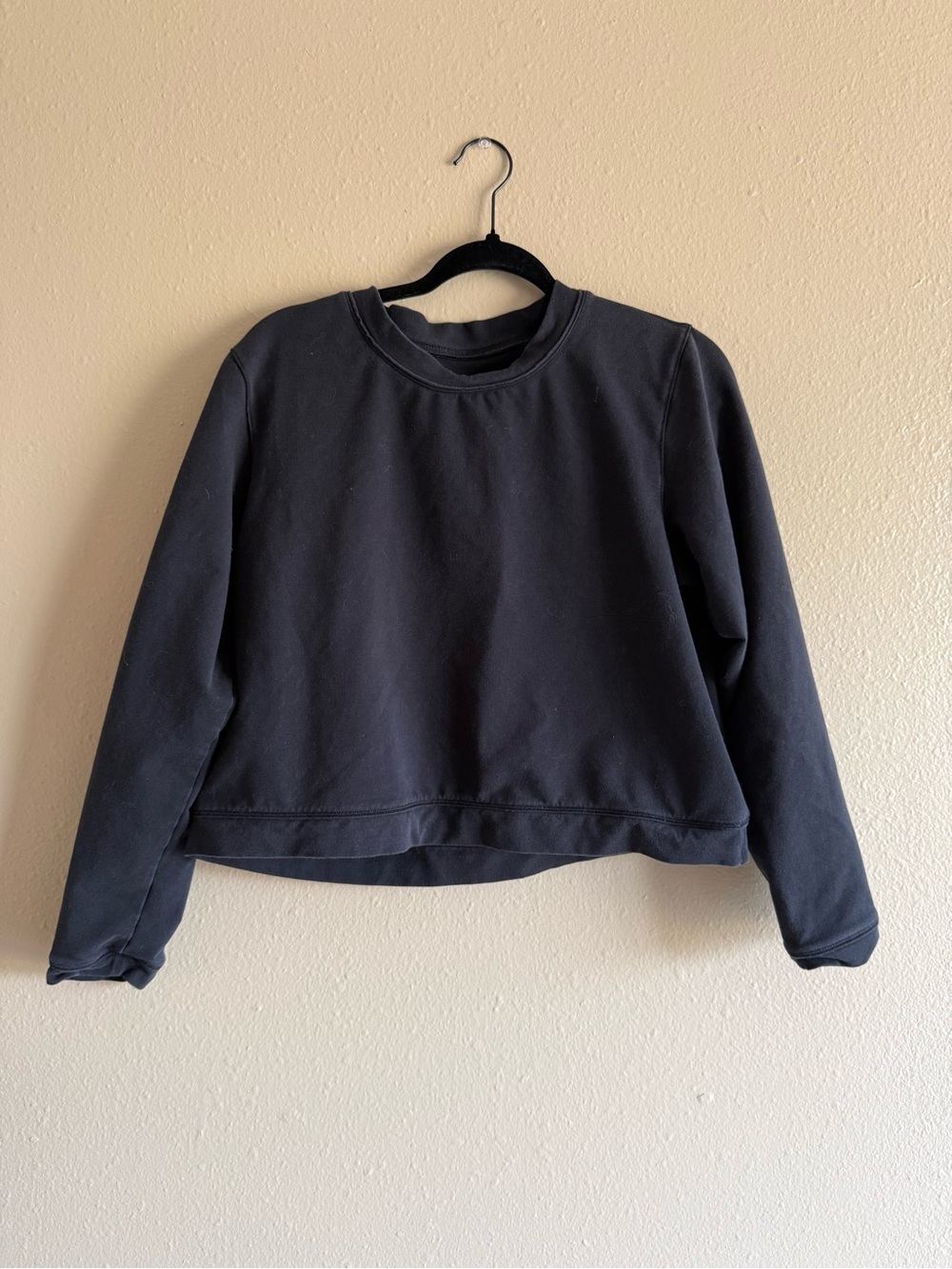 lululemon athletica Black Crewneck Pullover Sweater